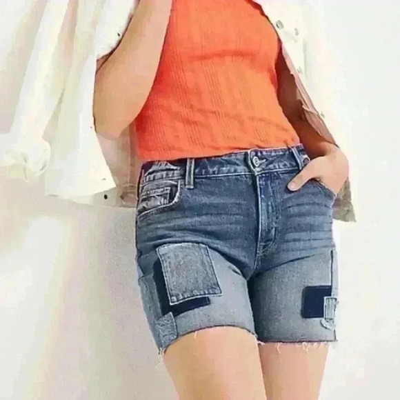 Maurices M Jeans Shorts Mid Rise "5 Inseam Patchwork Stretch Size 8 New NWT - Picture 1 of 5